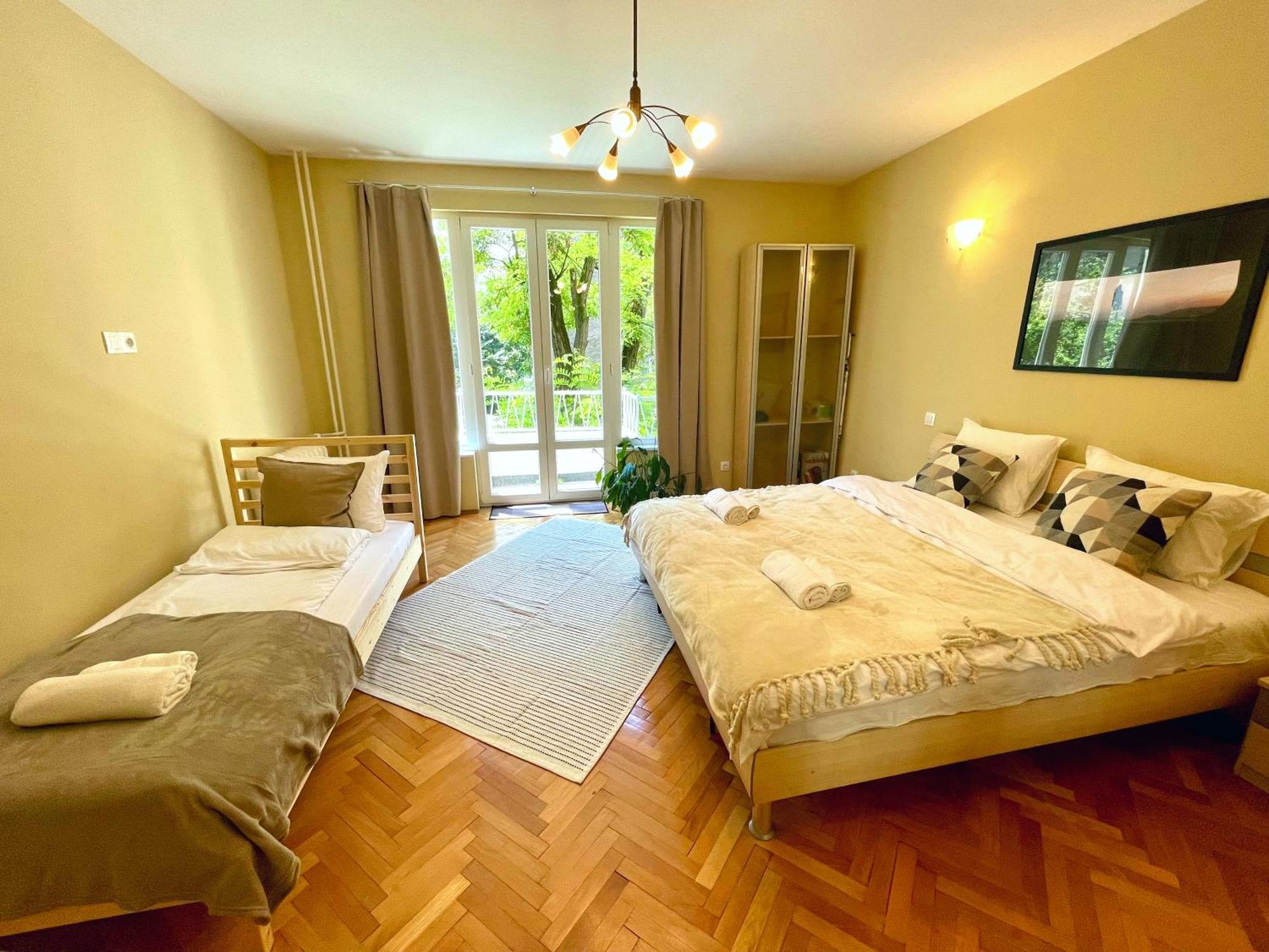 Bohemian Bright & Calm 2Br - Top Center - Private Balcony Sofia Exterior foto